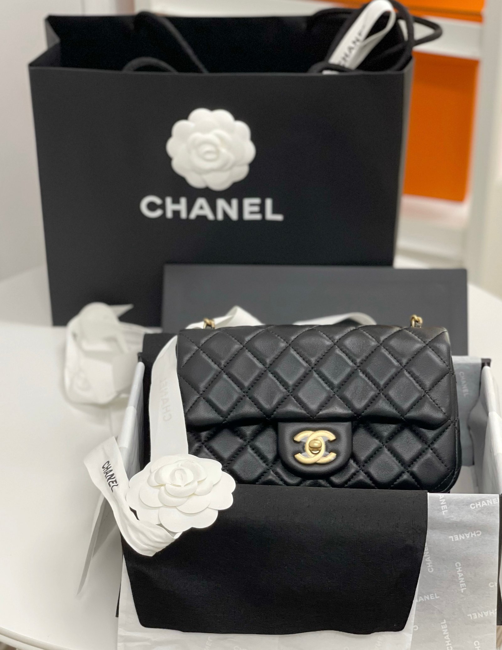 近期代尋實績 Chanel 金球20CM